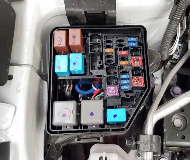 2021 rav4 hybrid fuse box diagram