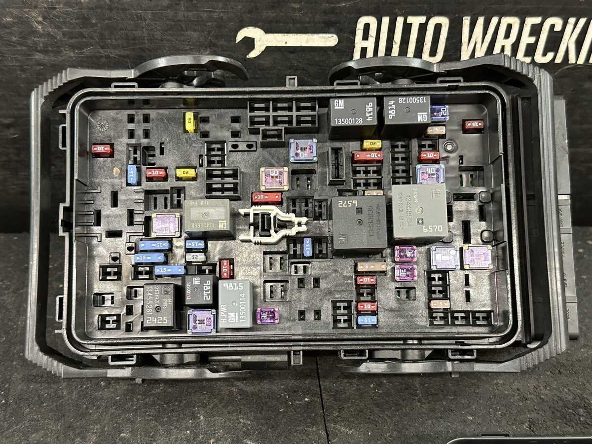 2023 malibu fuse box diagram