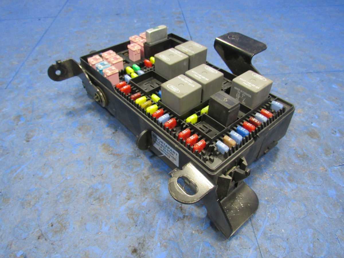 2023 f350 interior fuse box diagram