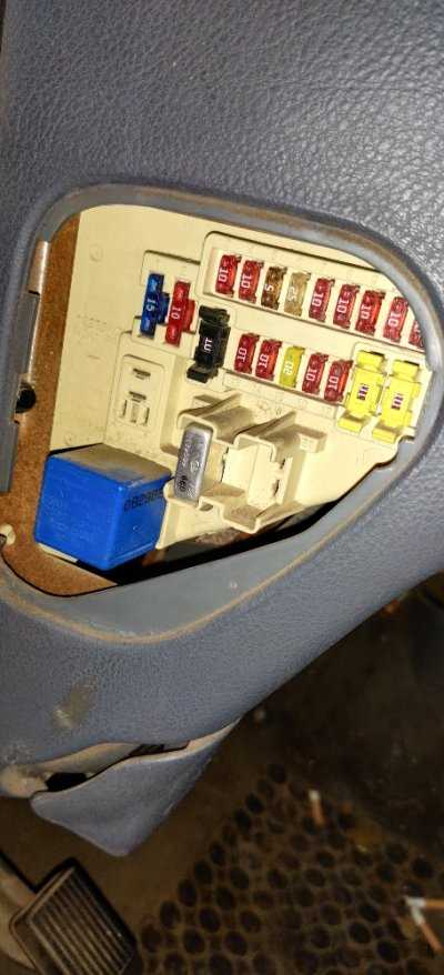 2024 dodge ram fuse box diagram