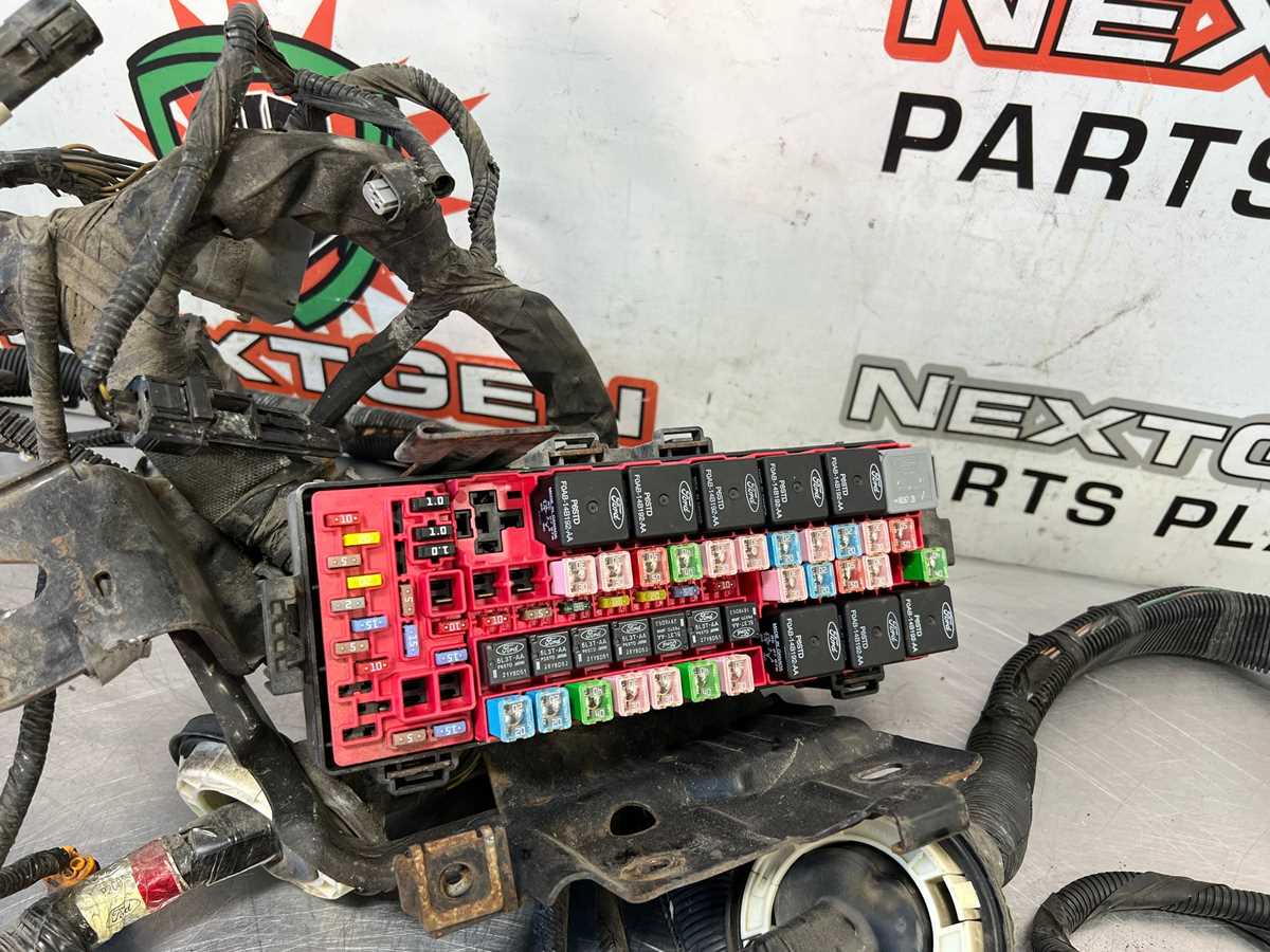 6.4 powerstroke fuse box diagram