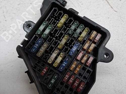 audi a4 b7 fuse box diagram