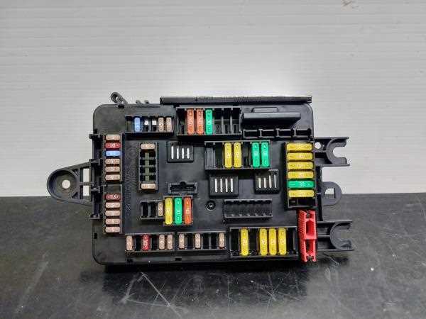 bmw 1 series f20 fuse box diagram