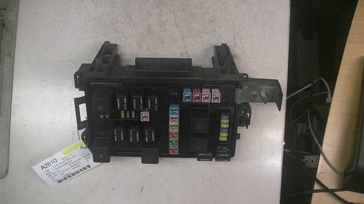 chrysler 300 fuse diagram