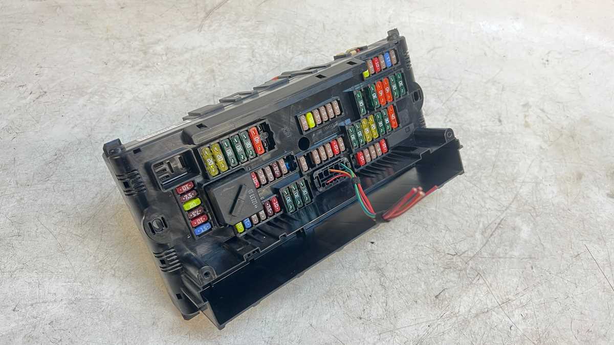 f10 fuse diagram