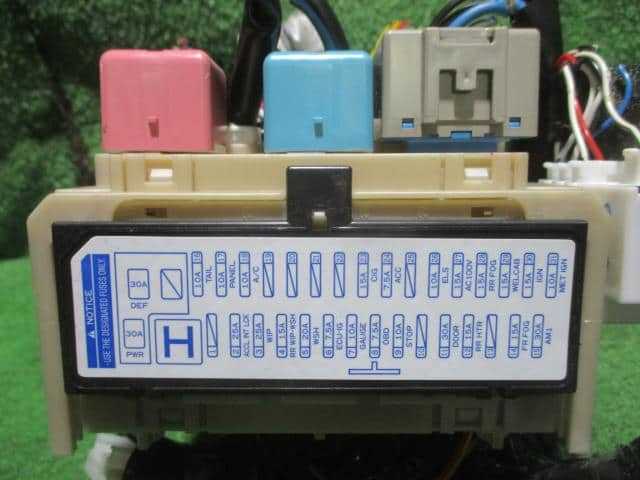 hiace van toyota hiace fuse box diagram