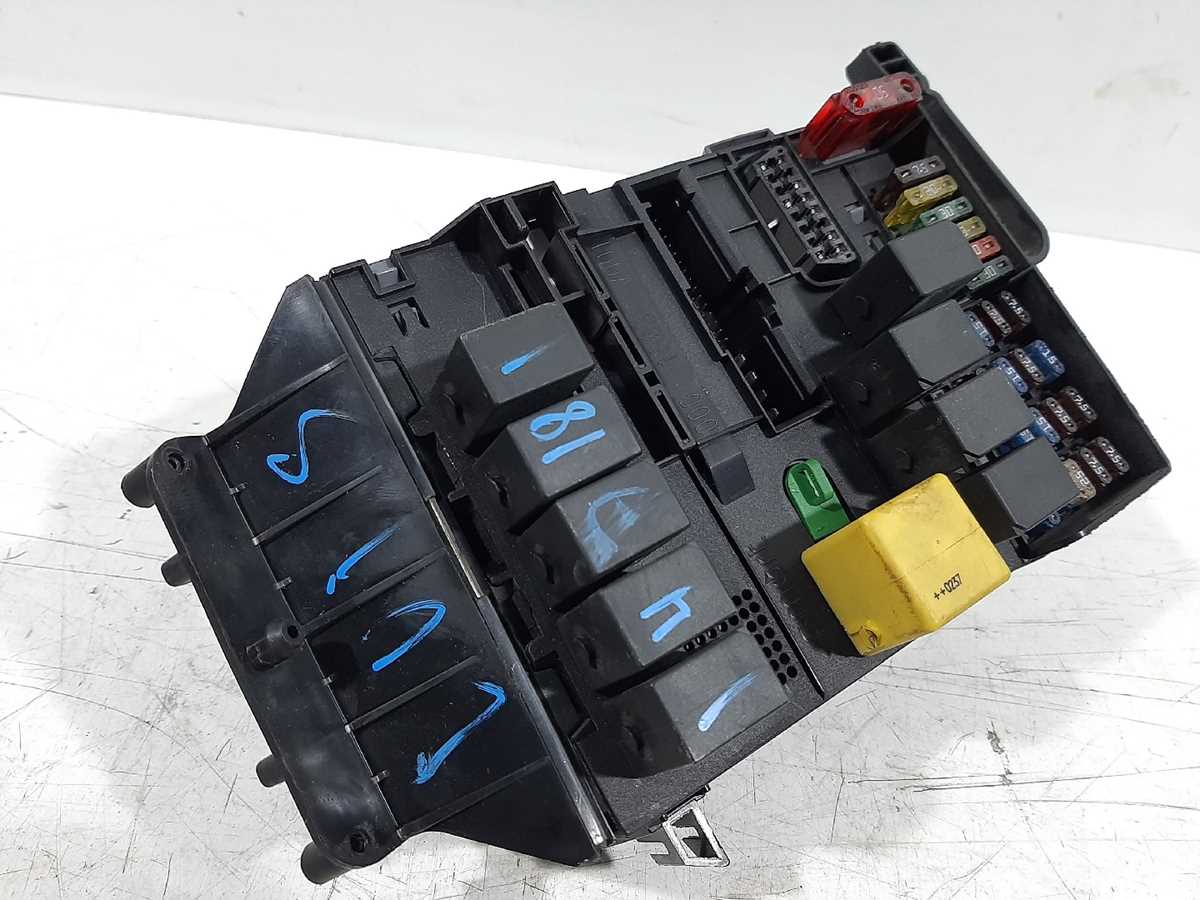 smart 451 fuse box diagram