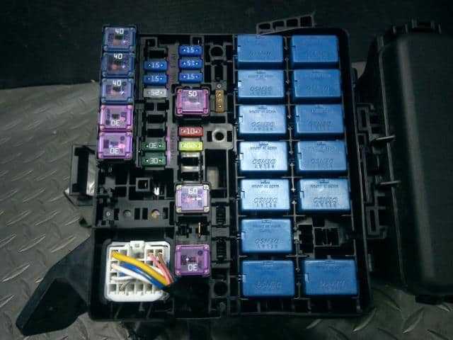 suzuki swift fuse diagram
