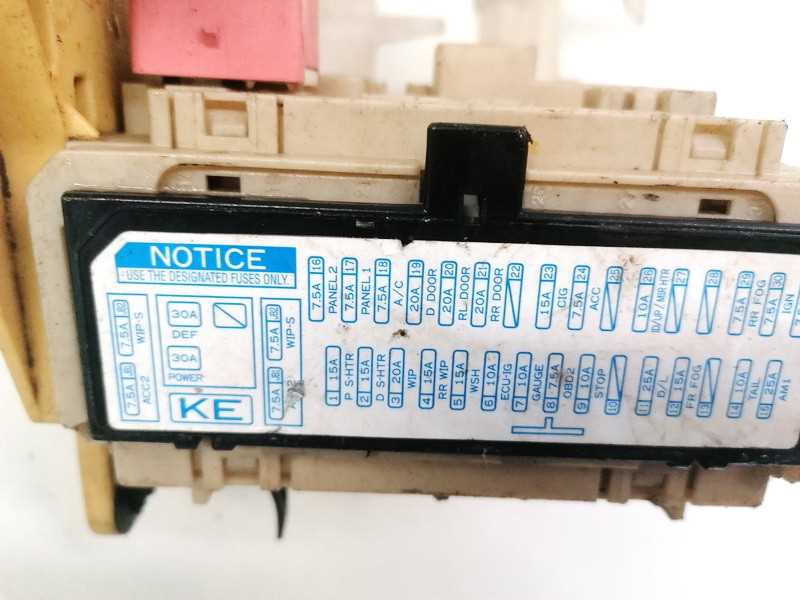 toyota yaris 2011 fuse box diagram