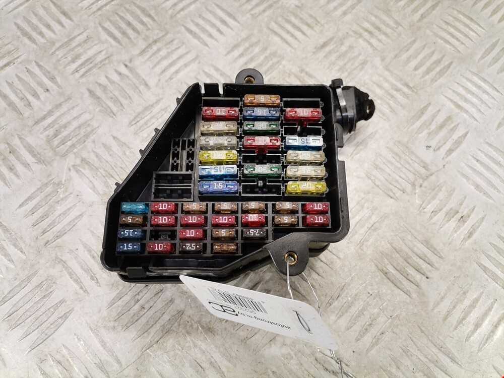 vw golf 4 fuse box diagram