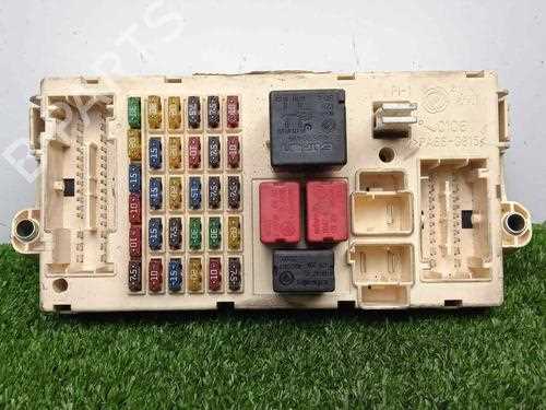 alfa giulietta fuse box diagram