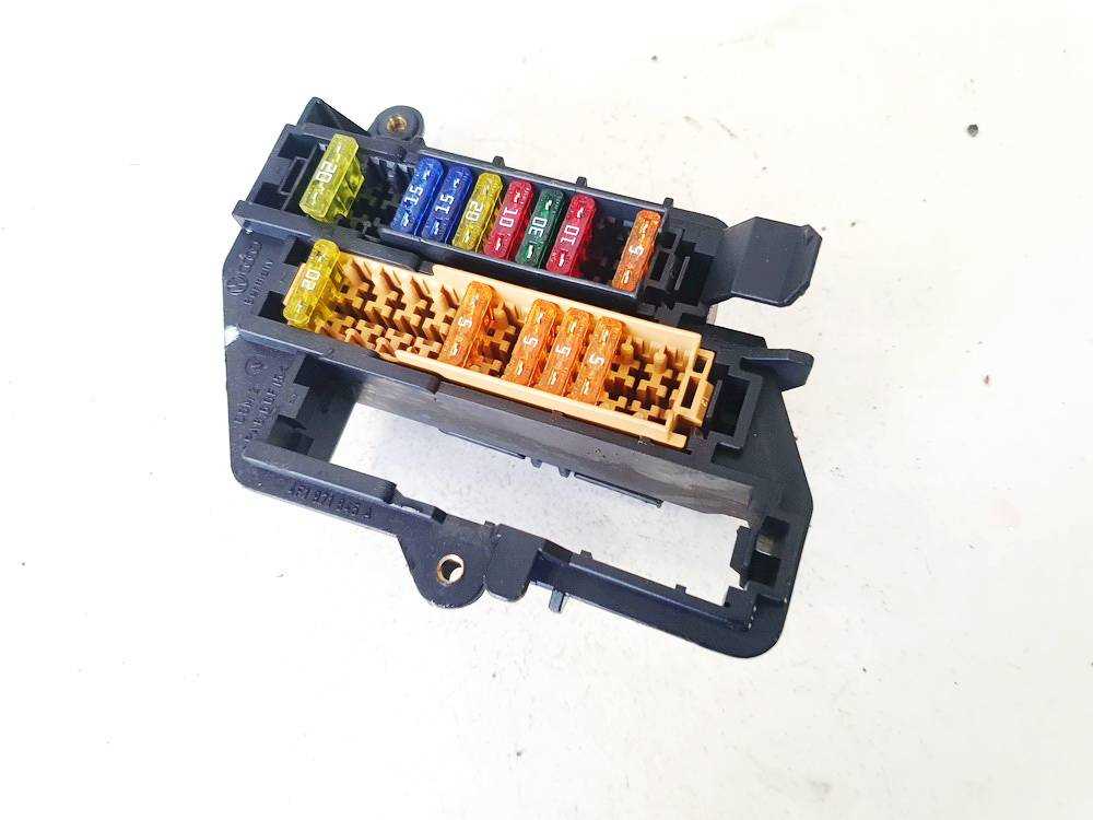 audi a6 2006 fuse box diagram