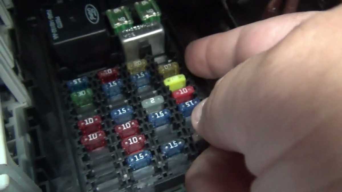 03 mercury sable fuse diagram