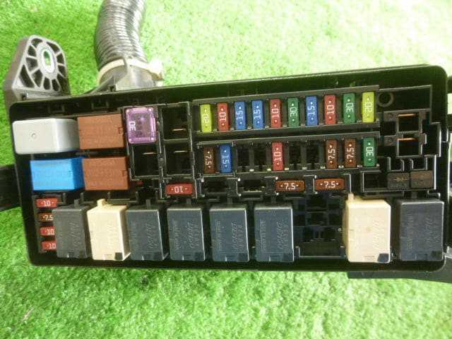 2014 honda fit fuse box diagram