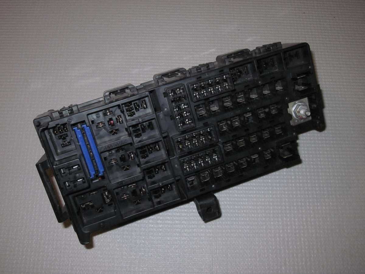 03 sport trac fuse diagram