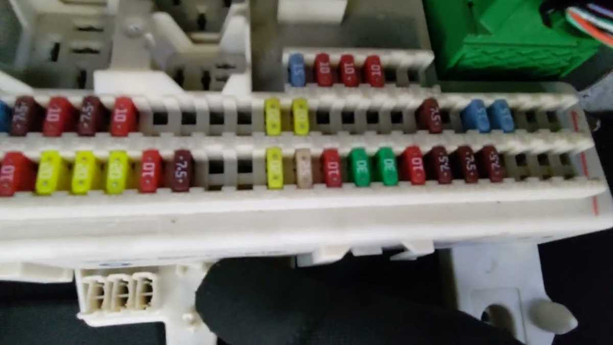 mazda 3 fuse box diagram 2007