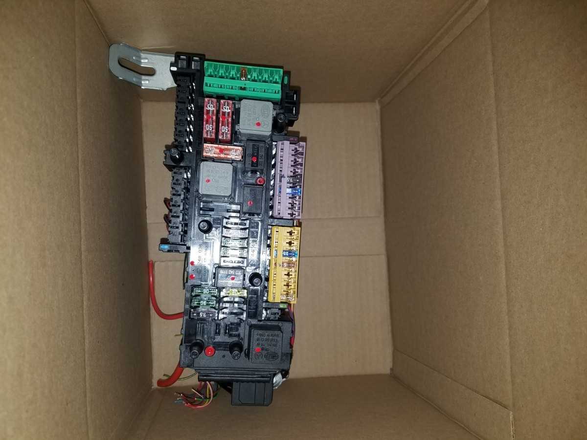 2008 mercedes fuse box diagram