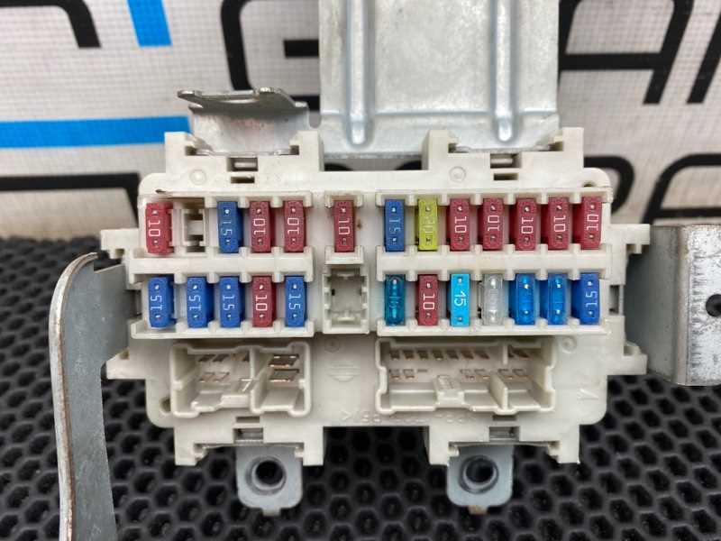 2004 infiniti fx45 fuse box diagram