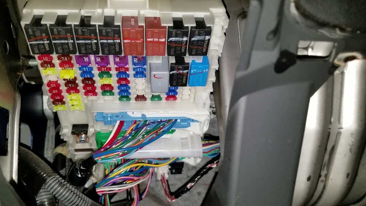 2013 honda fit fuse diagram