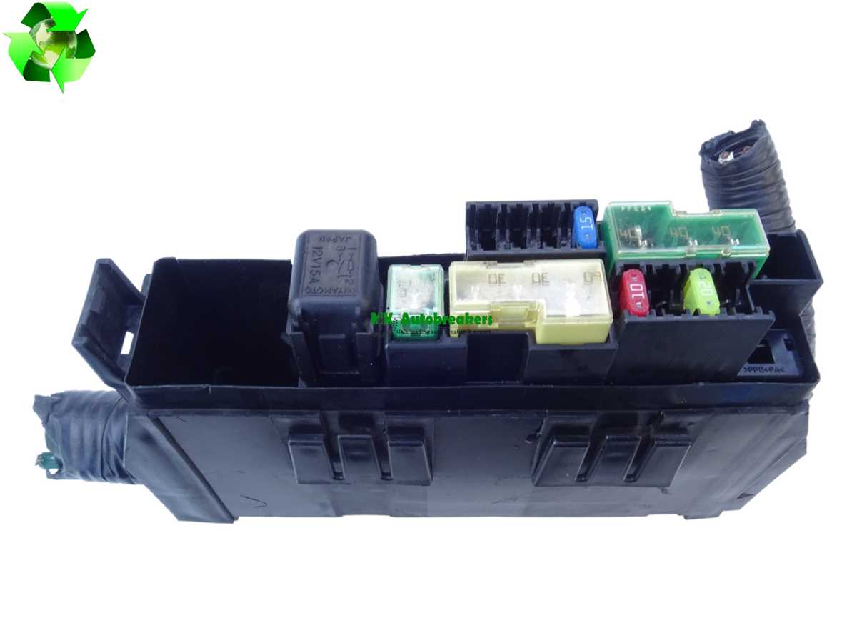 2013 nissan nv200 fuse box diagram