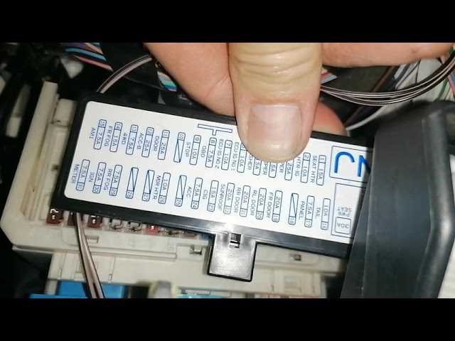 toyota auris 2016 fuse box diagram