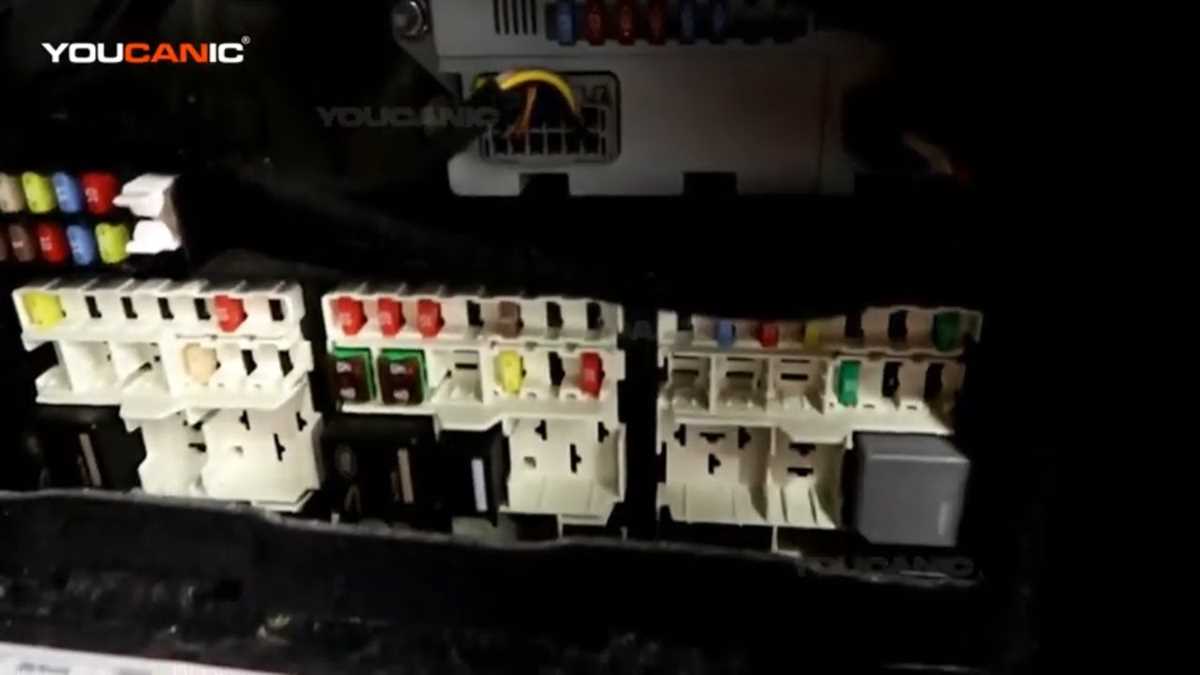 jaguar xe fuse box diagram