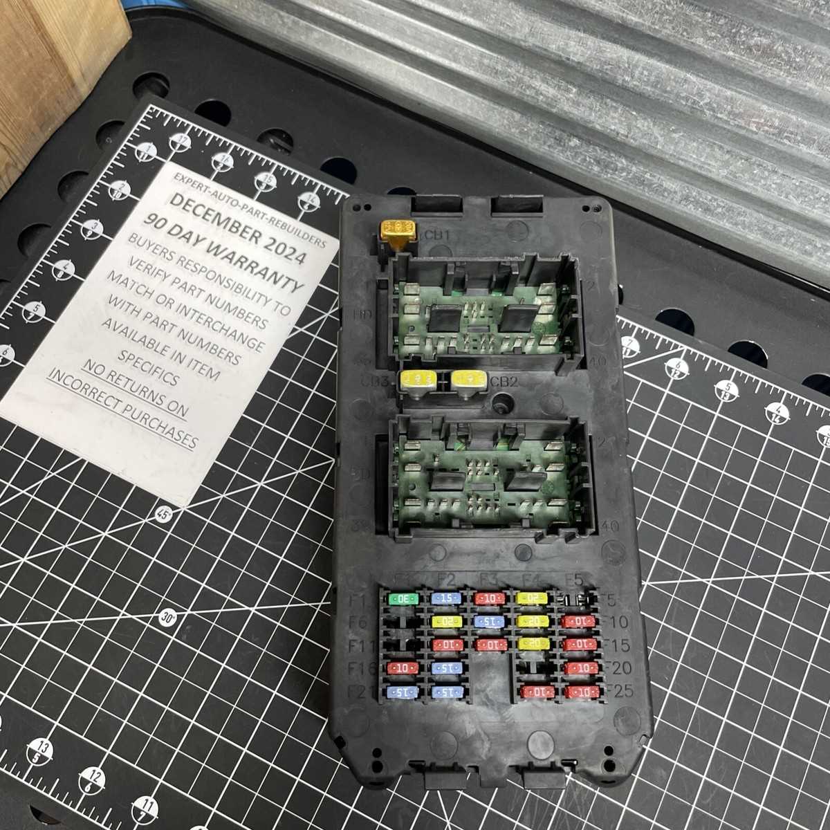 jeep commander fuse diagram