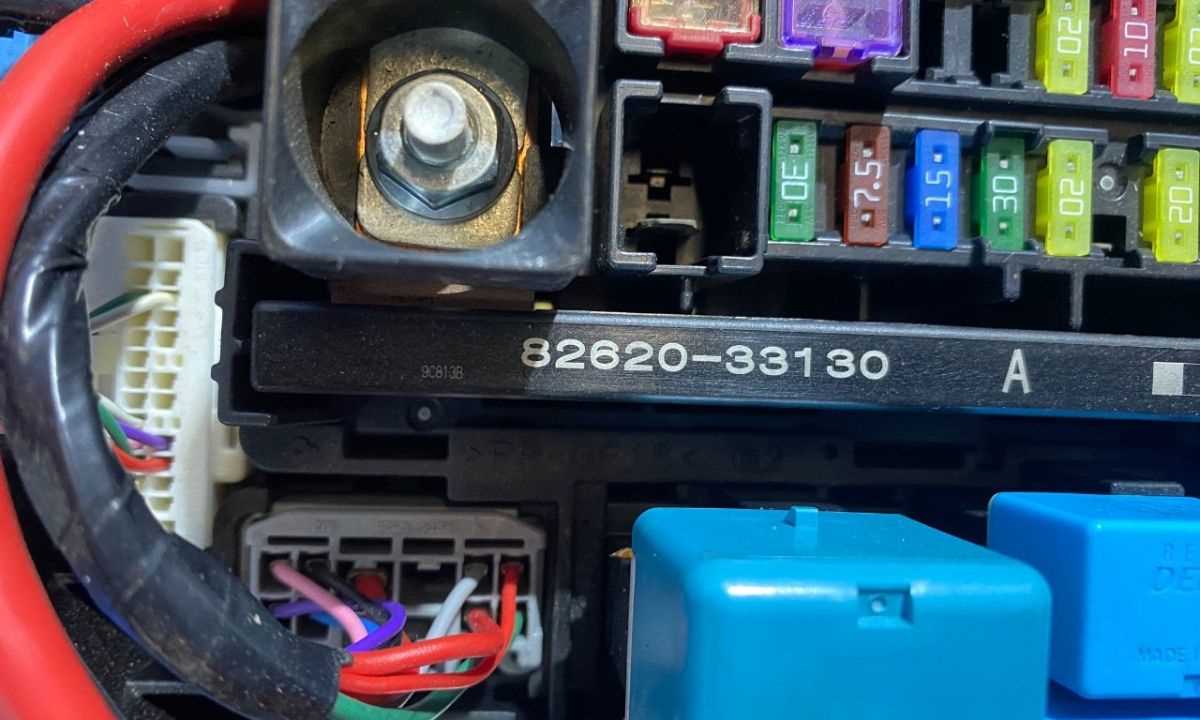 2013 toyota rav4 fuse box diagram