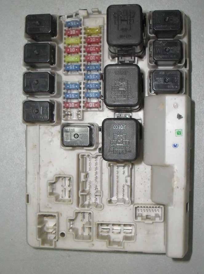 05 nissan altima fuse box diagram