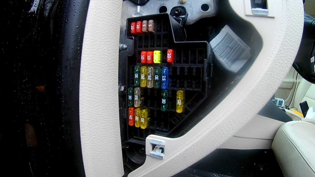 12v cigarette lighter socket 2001 volkswagen jetta fuse diagram