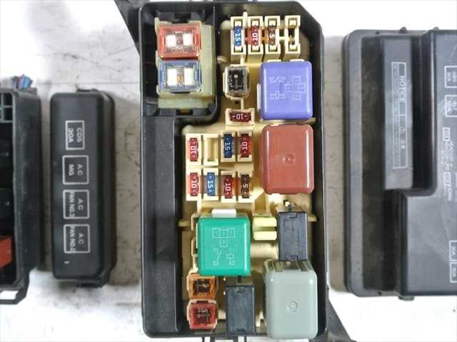 1999 toyota corolla fuse box diagram