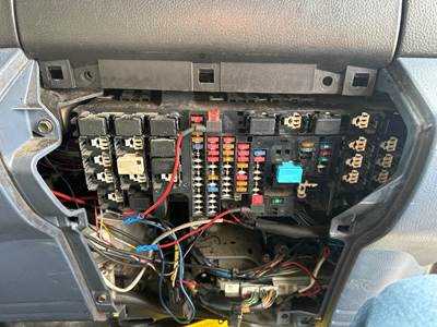 hino 338 fuse box diagram