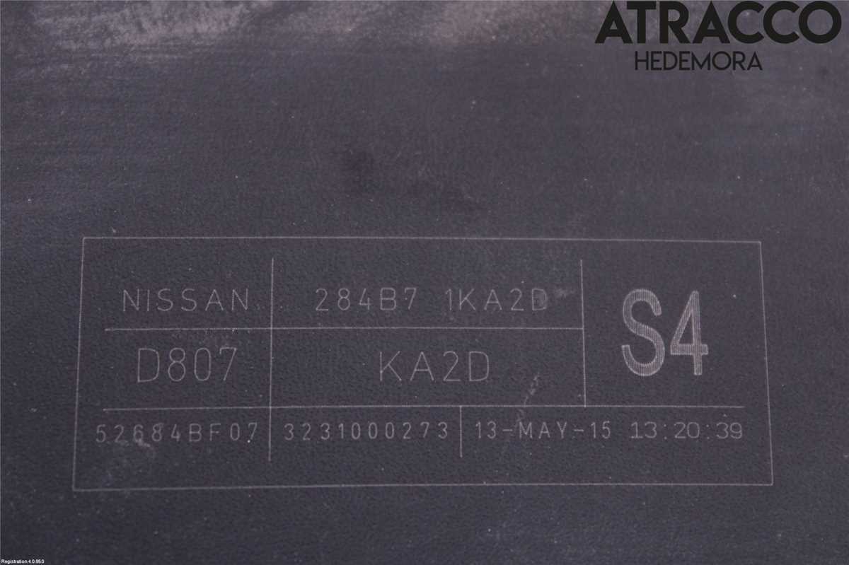 nissan d807 fuse box diagram