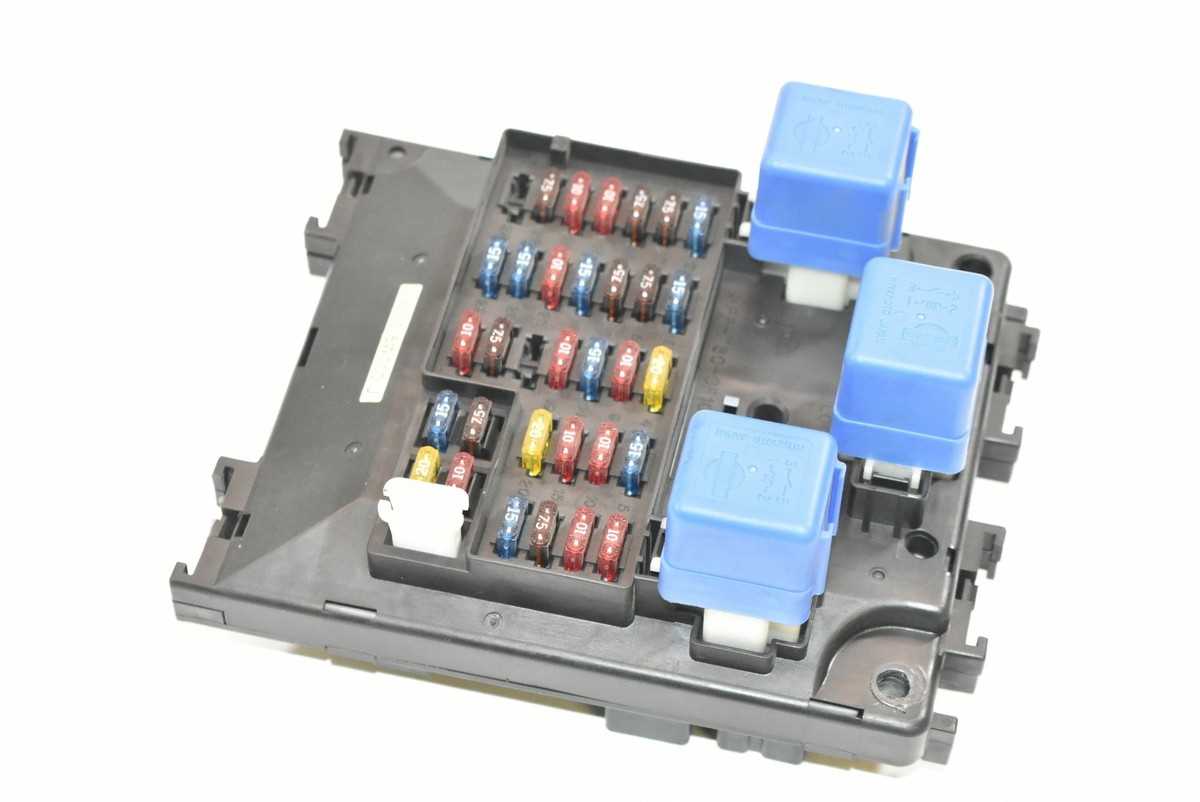 2002 infiniti qx4 fuse box diagram