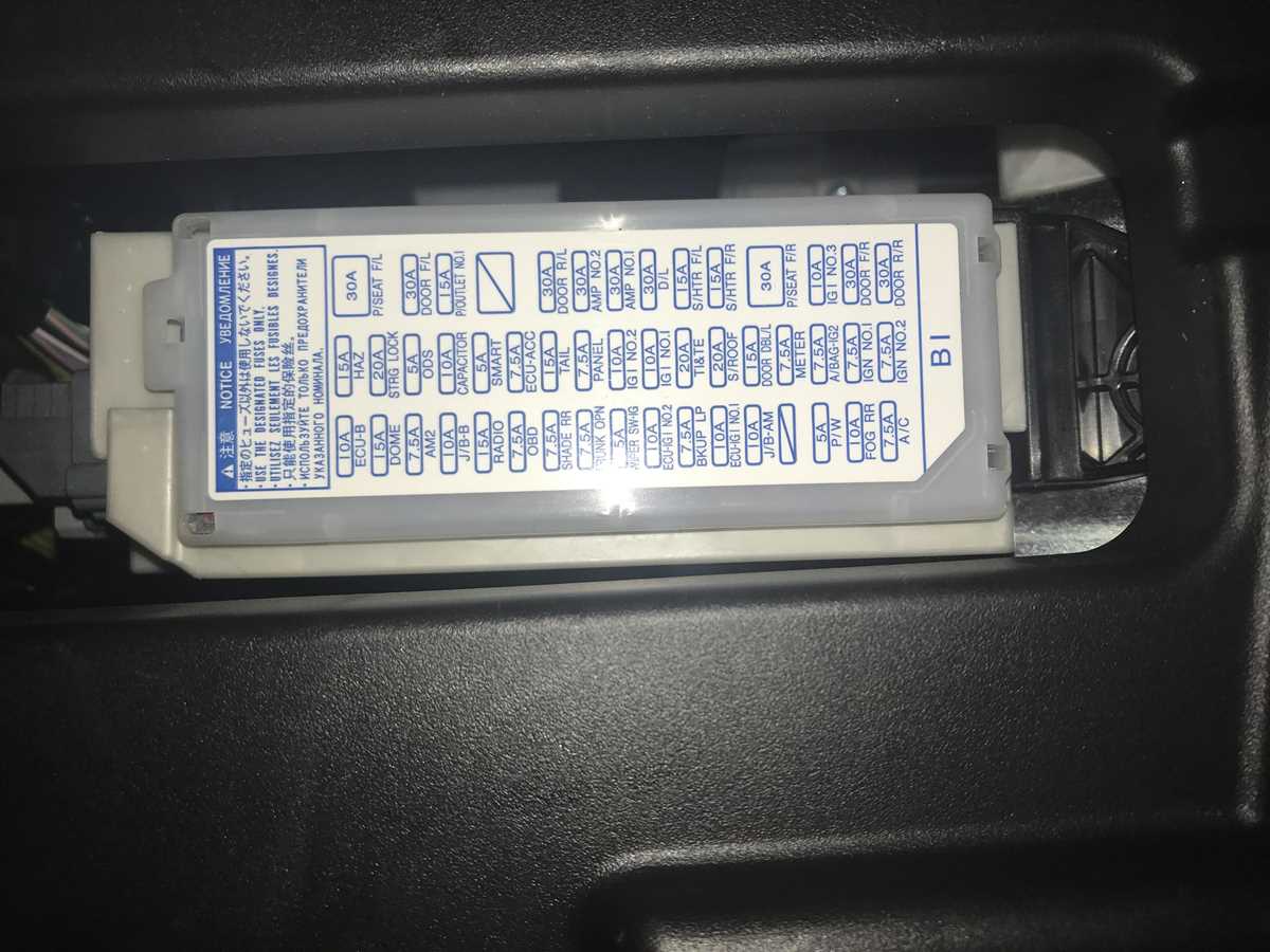lexus is200 fuse box diagram