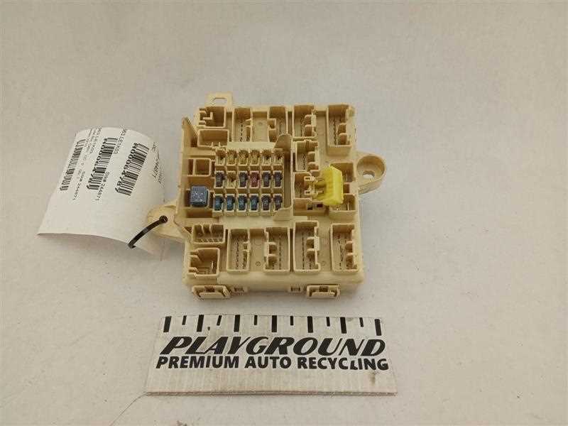 2001 is300 fuse box diagram