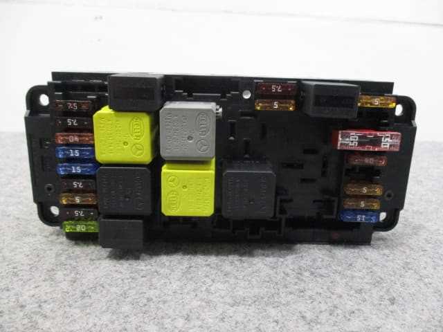 mercedes c class w203 fuse box diagram