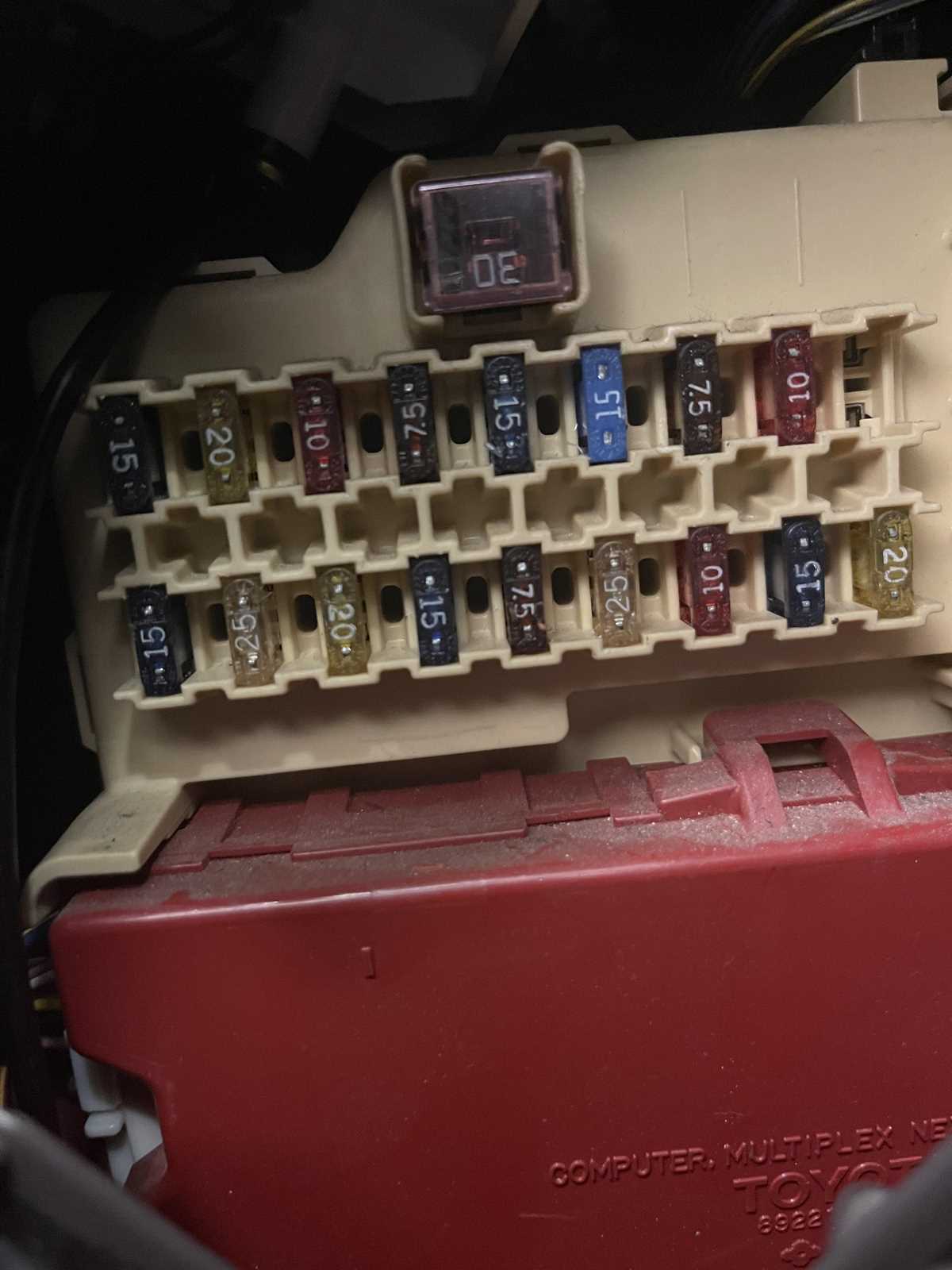2004 toyota celica fuse box diagram