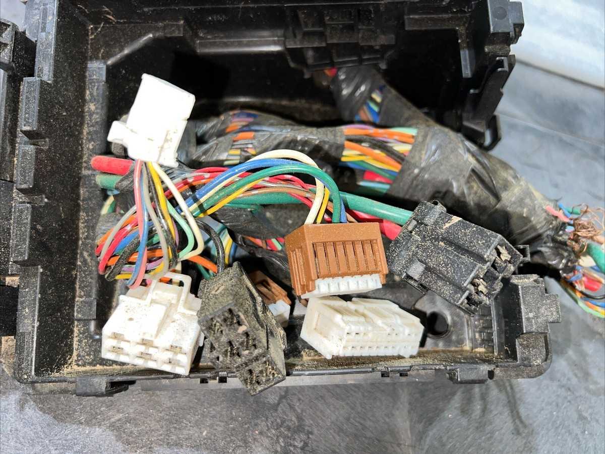 nissan rogue 2010 fuse box diagram