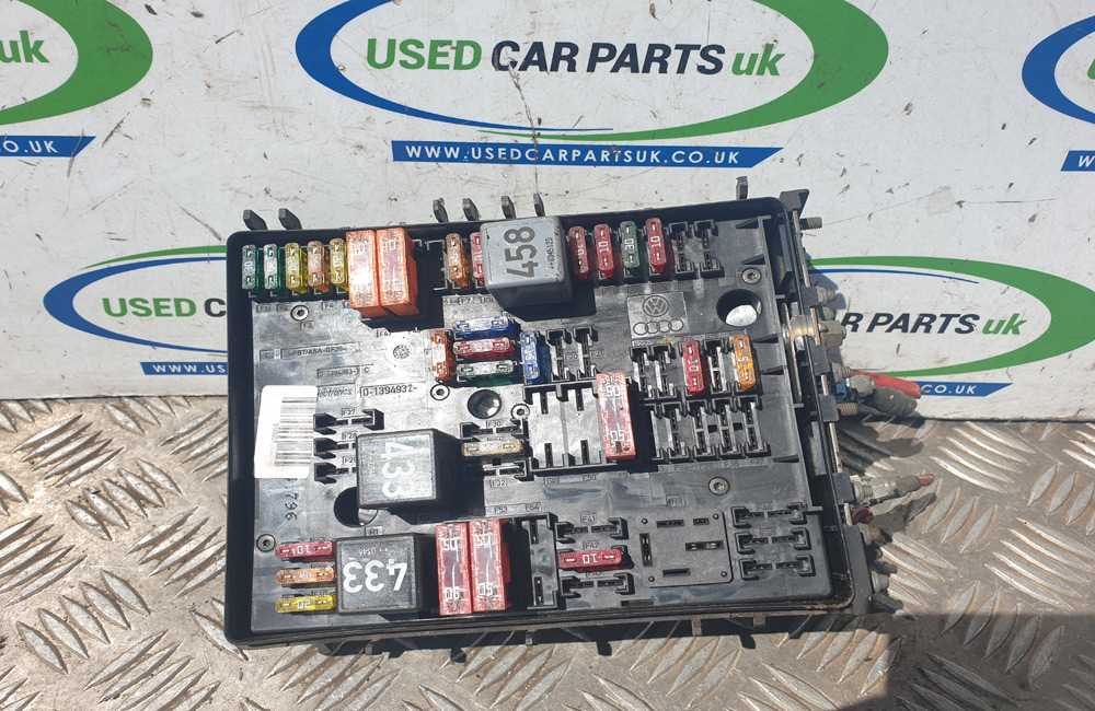 audi a3 2006 fuse box diagram