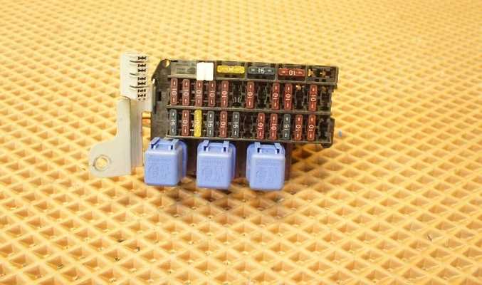 nissan march fuse box diagram