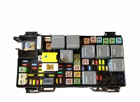 2012 jeep liberty interior fuse box diagram