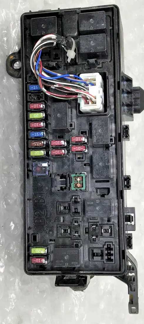 pajero sport fuse box diagram