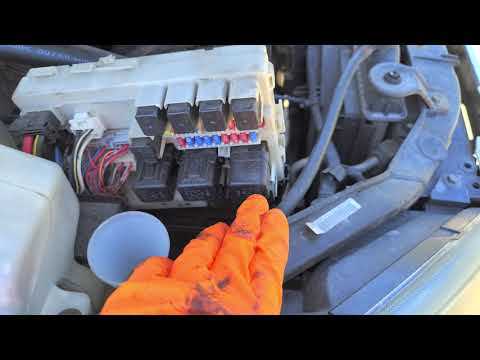 2002 nissan altima fuse box diagram