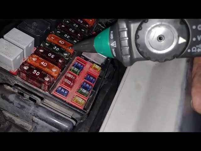 98 lincoln town car fuse box diagram