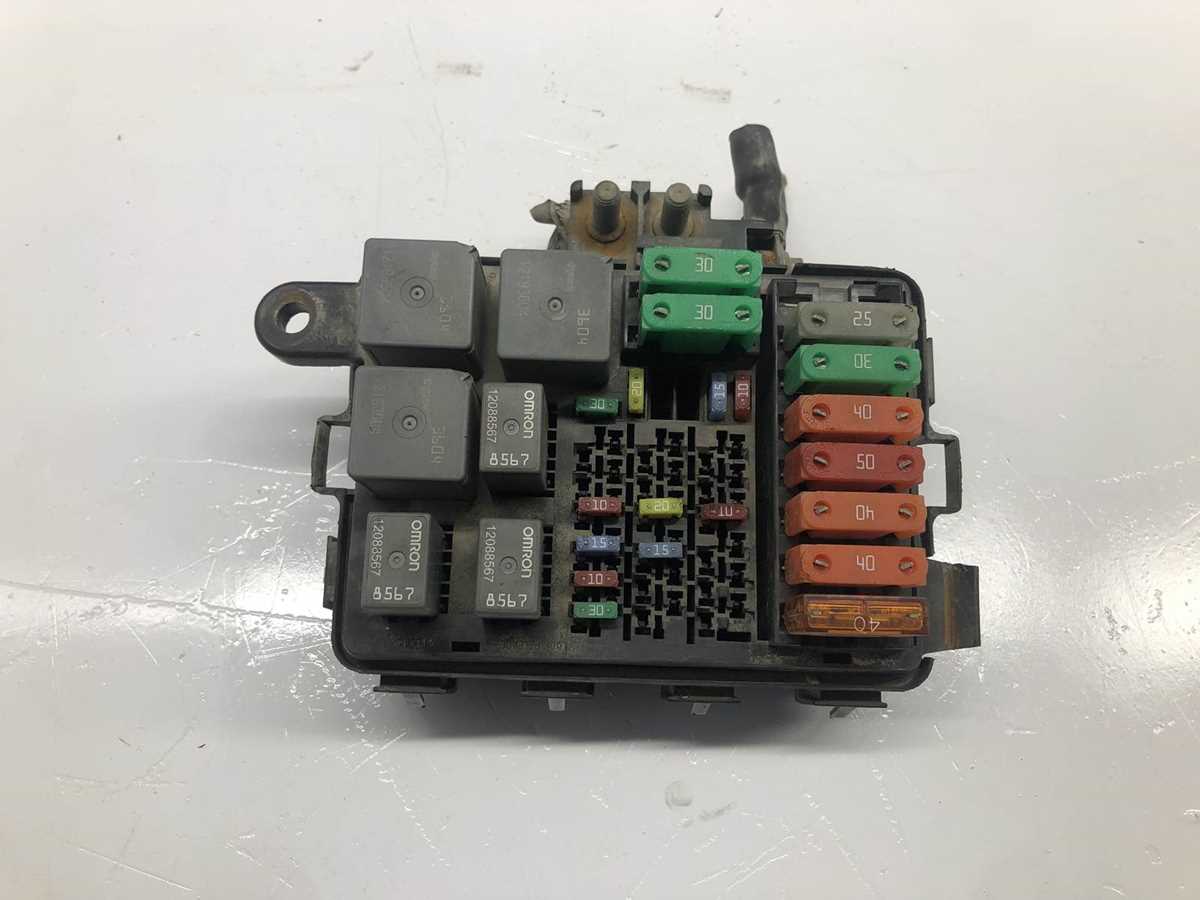 2005 gmc fuse box diagram