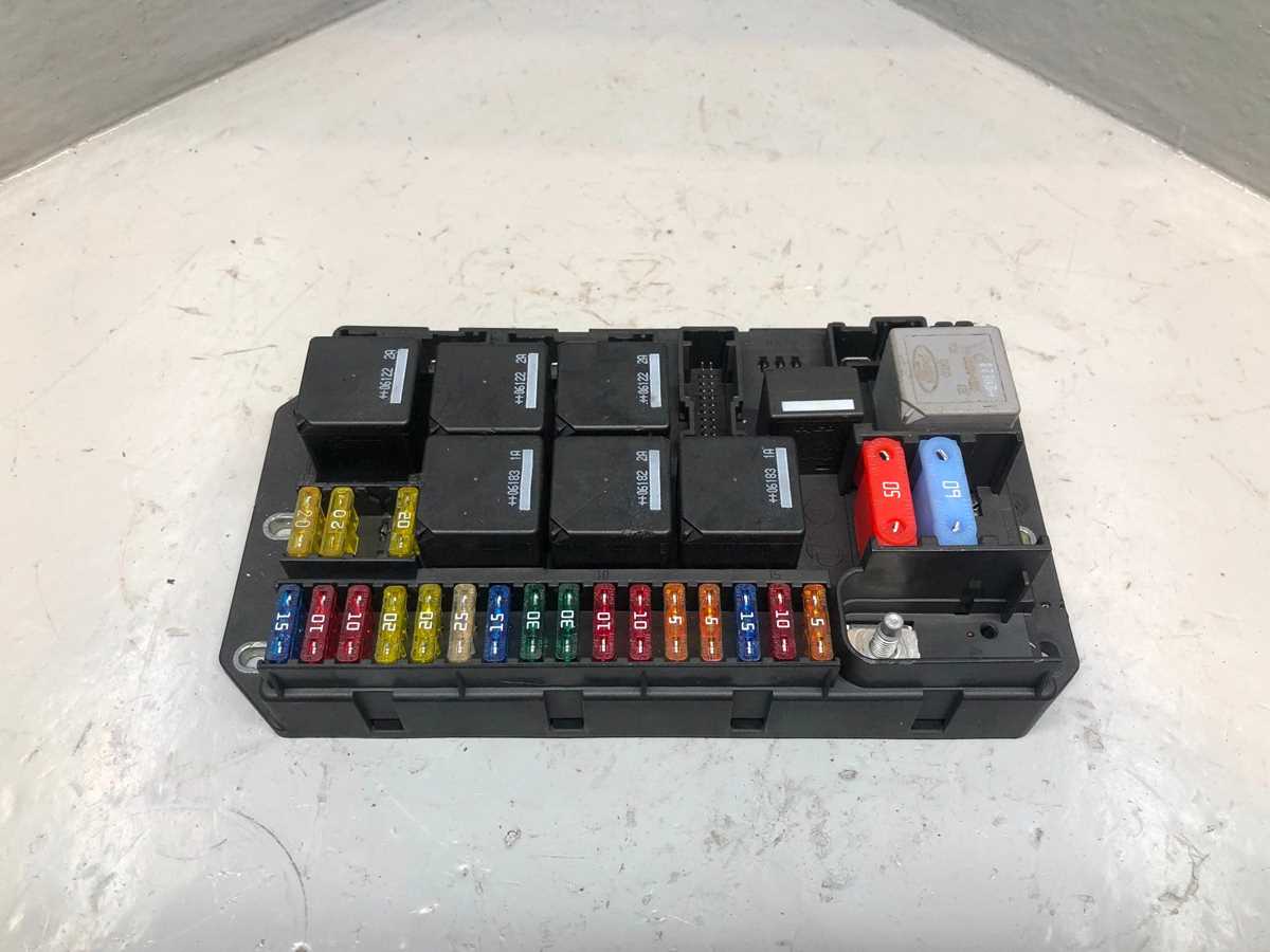 range rover l320 fuse box diagram