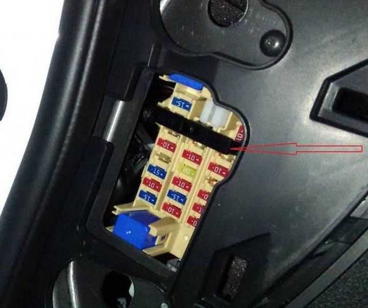 2013 nissan sentra fuse box diagram