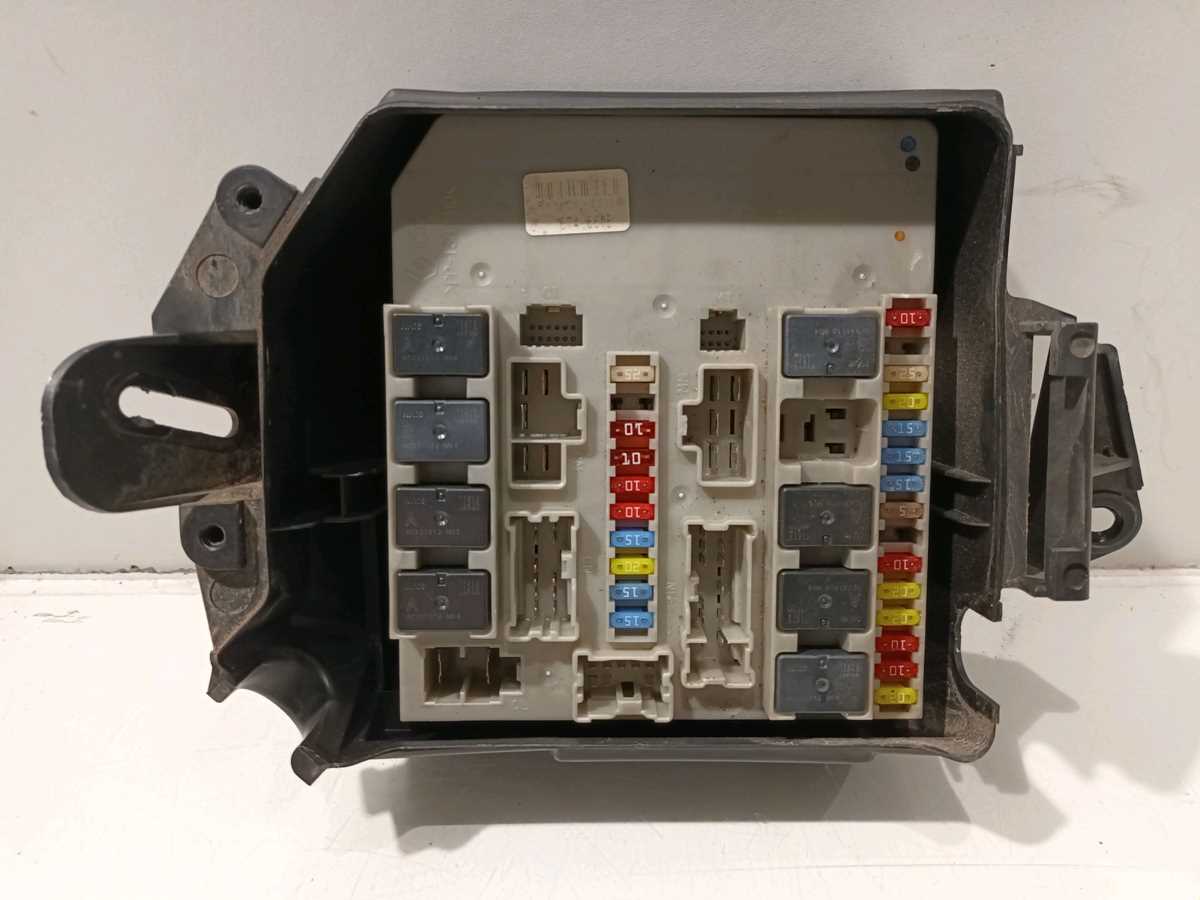 renault clio fuse box diagram