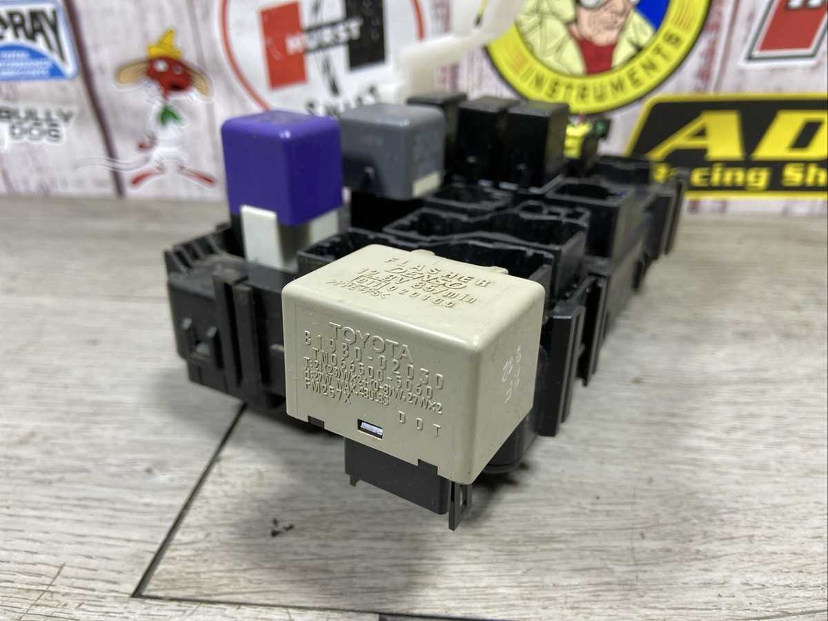 2003 pontiac vibe fuse box diagram